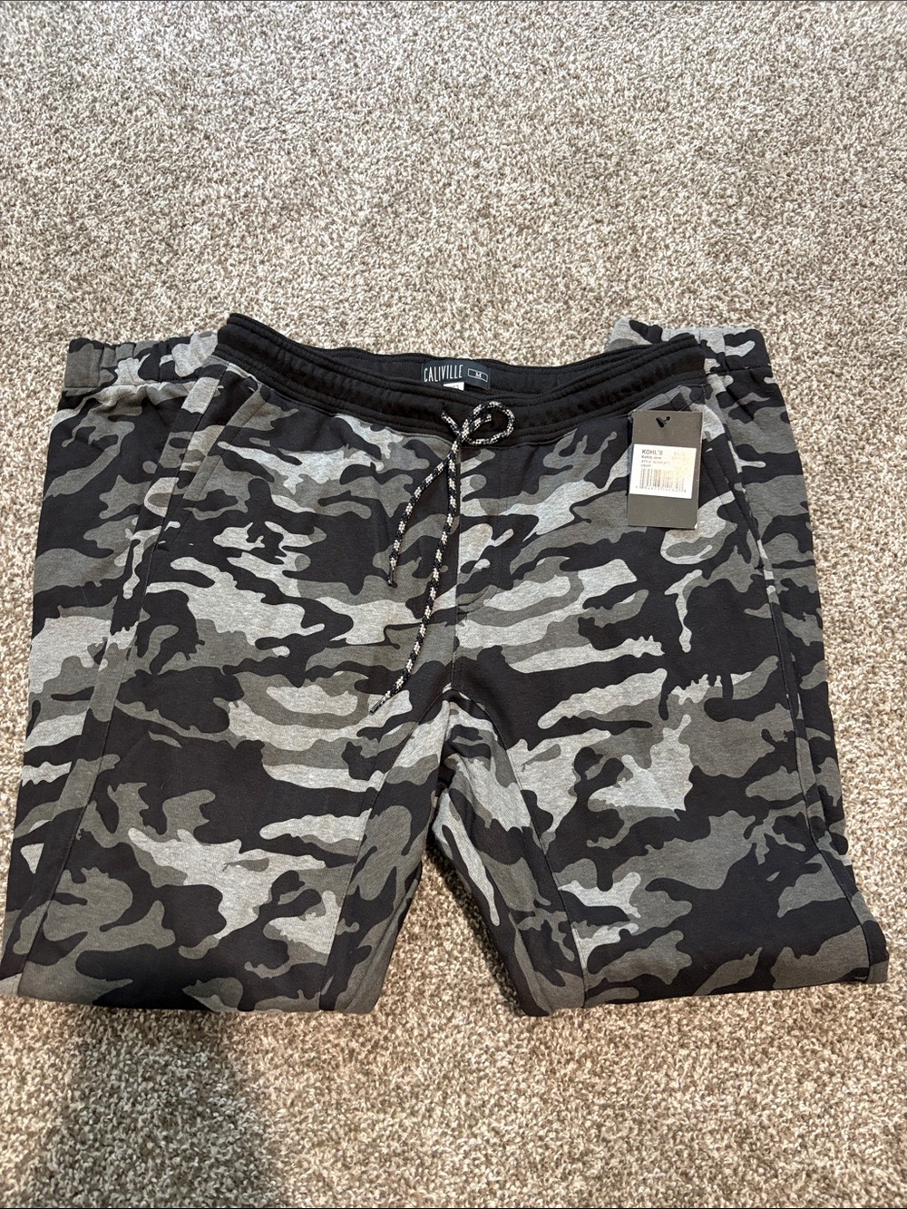 Men’s Black & Gray Camo Jogger Pants